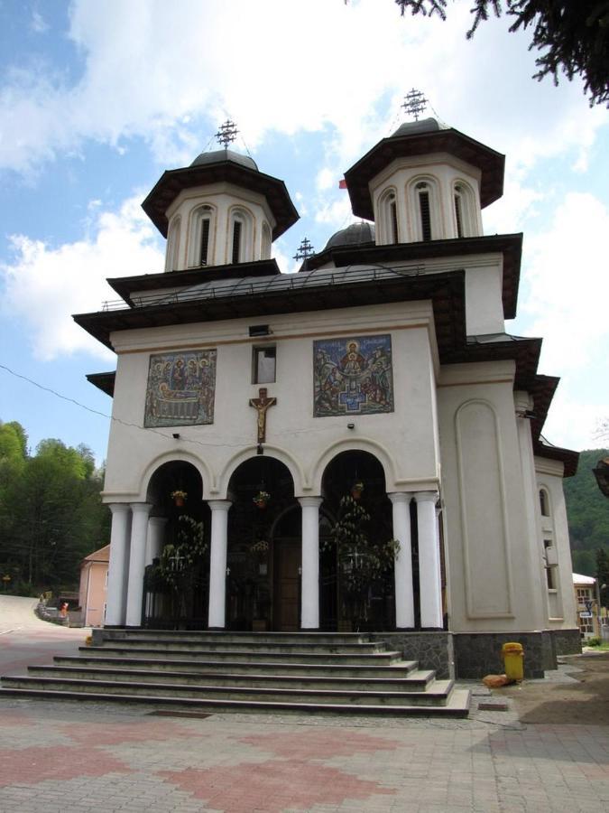 Hotel Parang Băile Olăneşti Exterior foto